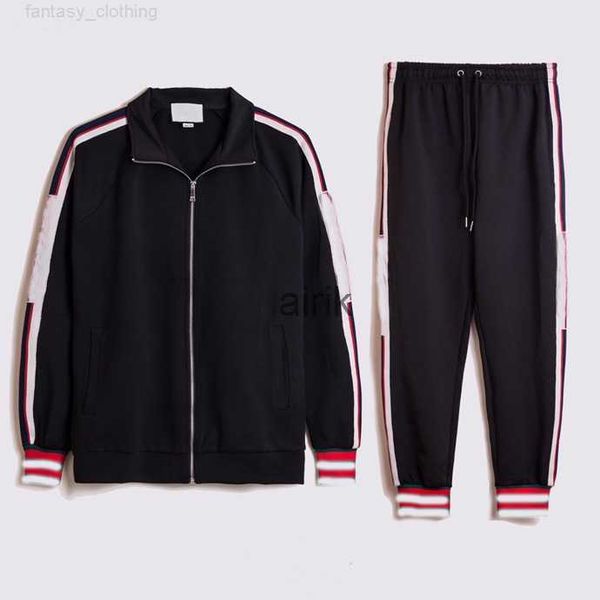 2021 designer tracksuit luxury clothing jacket red green stripe windbreaker outwear coat classic double sleeve letters print suit patchwork, Gray
2021 designer tracksuit luxury clothing jacket red green stripe windbreaker outwear coat classic double sleeve letters print suit patchwork, Gray