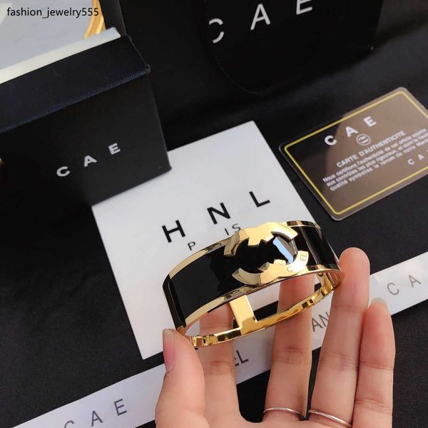 bangle brand gold bangle famous designer bracelet fashion circle couple love bracelet luxury jewelry party birthday accessories gift box cla, Black
bangle brand gold bangle famous designer bracelet fashion circle couple love bracelet luxury jewelry party birthday accessories gift box cla, Black