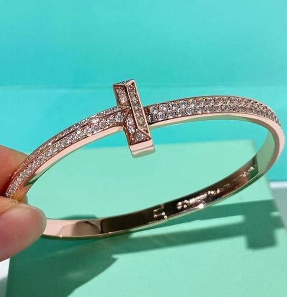 luxury designers bangle bracelet women charm t bracelet with diamonds men bracelets boutique gift jewelry gold silver rose stainle6541247, Black
luxury designers bangle bracelet women charm t bracelet with diamonds men bracelets boutique gift jewelry gold silver rose stainle6541247, Black