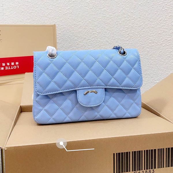 23cm women double flap crossbody designer bag caviar cowhide quilted gold silver adjustable chain classic shoulder bag outdoor luxury handba
23cm women double flap crossbody designer bag caviar cowhide quilted gold silver adjustable chain classic shoulder bag outdoor luxury handba