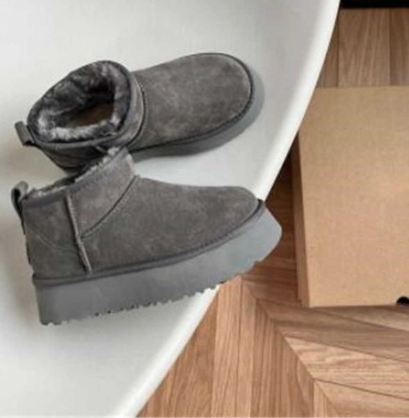 2022 ultra mini platform boot designer woman winter ankle australia snow boots thick bottom real leather warm fluffy booties with fur size88, Black
2022 ultra mini platform boot designer woman winter ankle australia snow boots thick bottom real leather warm fluffy booties with fur size88, Black