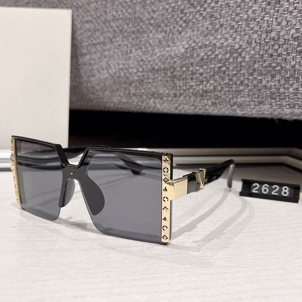 designer sunglasses for women and men fashion model special uv400 protection letters big leg double beam frame outdoor luxury design women s, White;black
designer sunglasses for women and men fashion model special uv400 protection letters big leg double beam frame outdoor luxury design women s, White;black