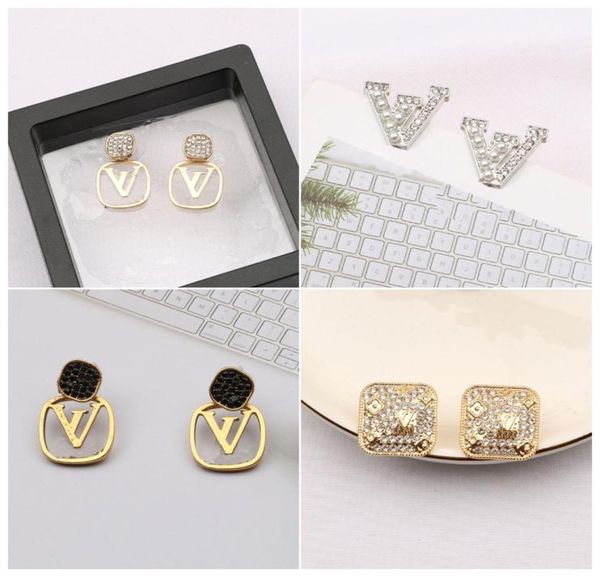 luxury women 18k gold plated designer ear stud earrings brand designers geometry letters crystal rhinestone earring wedding party 3203245, Golden;silver
luxury women 18k gold plated designer ear stud earrings brand designers geometry letters crystal rhinestone earring wedding party 3203245, Golden;silver