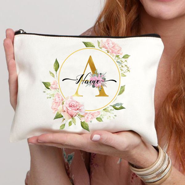 cosmetic bags cases white wash bag with 26 golden letter names customized bathroom organizer pocket womens wallet cosmetics storage 230810
cosmetic bags cases white wash bag with 26 golden letter names customized bathroom organizer pocket womens wallet cosmetics storage 230810