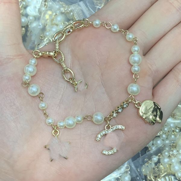 bracelet designer bracelet luxury charm bracelets channel for women bracelets pearls fashion trend ornaments bracelets ccity party birthday, Golden;silver
bracelet designer bracelet luxury charm bracelets channel for women bracelets pearls fashion trend ornaments bracelets ccity party birthday, Golden;silver