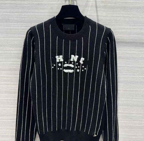 women's sweaters knitted designer sweater round neck striped fashion autumn and winter long sleeve, White;black
women's sweaters knitted designer sweater round neck striped fashion autumn and winter long sleeve, White;black