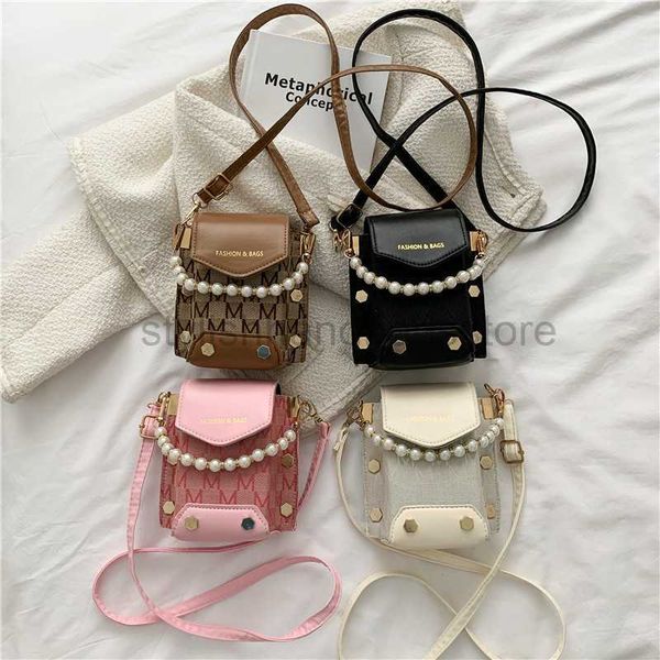 shoulder bags 2023 new fashion pearl handheld phone bag autumn print fashionable personalized one shoulder oblique cross small square bagsty
shoulder bags 2023 new fashion pearl handheld phone bag autumn print fashionable personalized one shoulder oblique cross small square bagsty