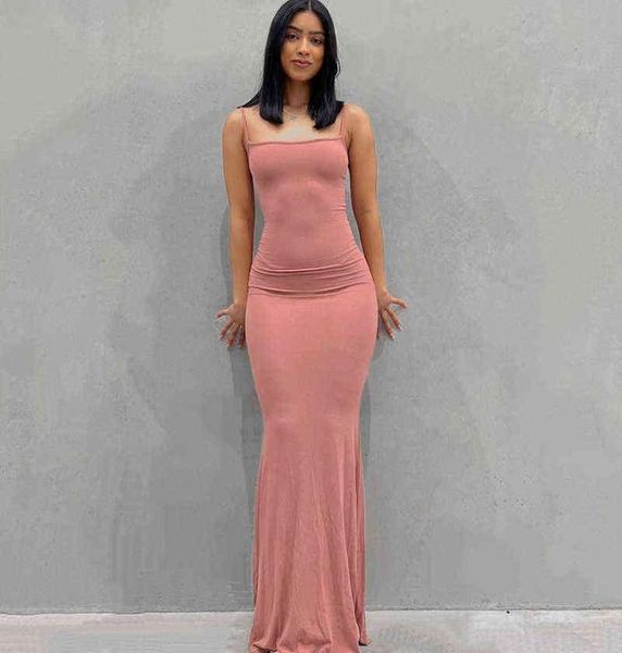 kardashian skims flat for the world honey peach pure desire to slim down honey peach hip suspender dress1222667, Black;gray
kardashian skims flat for the world honey peach pure desire to slim down honey peach hip suspender dress1222667, Black;gray