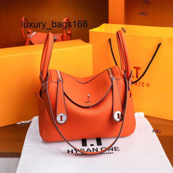 designer lindys bags shoulder bag hong kong 2023 new versatile cowhide doctor leather one portable pillow med have logo frj
designer lindys bags shoulder bag hong kong 2023 new versatile cowhide doctor leather one portable pillow med have logo frj