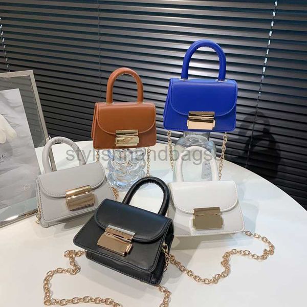 cross body women's bag 2023 new fashion chain mouth red bag fashion handheld lock small square bag texture one shoulder crossbody bagst
cross body women's bag 2023 new fashion chain mouth red bag fashion handheld lock small square bag texture one shoulder crossbody bagst