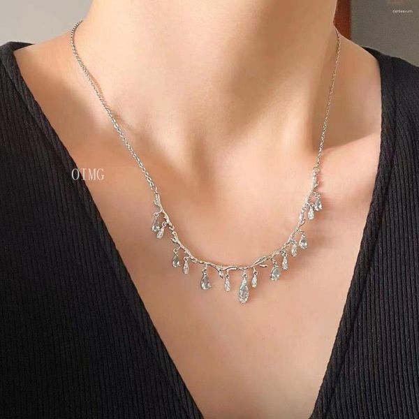 pendant necklaces water drop necklace women's sweater chain light luxury minority clavicle selling, Silver
pendant necklaces water drop necklace women's sweater chain light luxury minority clavicle selling, Silver