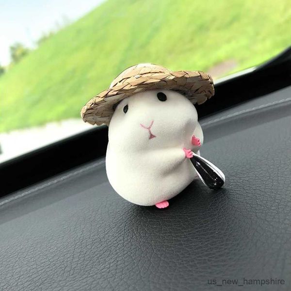 decorations cool decoration hamster with sunglasses accessories new console cute doll interior pendant car decor ornament r230811
decorations cool decoration hamster with sunglasses accessories new console cute doll interior pendant car decor ornament r230811