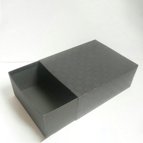 products with boxes do not have boxes. if you need boxes, you can take this link, White;pink
products with boxes do not have boxes. if you need boxes, you can take this link, White;pink