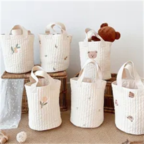 2022 new fashion baby bags cute cartoon embroidery animal bed storage diaper bag bag cart storage cotton mommy bag a1, Black
2022 new fashion baby bags cute cartoon embroidery animal bed storage diaper bag bag cart storage cotton mommy bag a1, Black