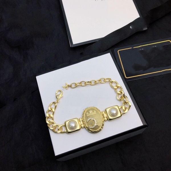 designer bracelets vintage cciity charm bracelets pearl luxury jewelry crystal women fashion accessories x54, Golden;silver
designer bracelets vintage cciity charm bracelets pearl luxury jewelry crystal women fashion accessories x54, Golden;silver
