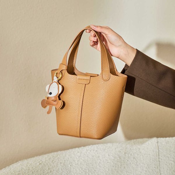 designer h ermes picotin lock tote bags for sale madame bag niche new womens bag bucket crossbody autumn and winter leather with real logo
designer h ermes picotin lock tote bags for sale madame bag niche new womens bag bucket crossbody autumn and winter leather with real logo