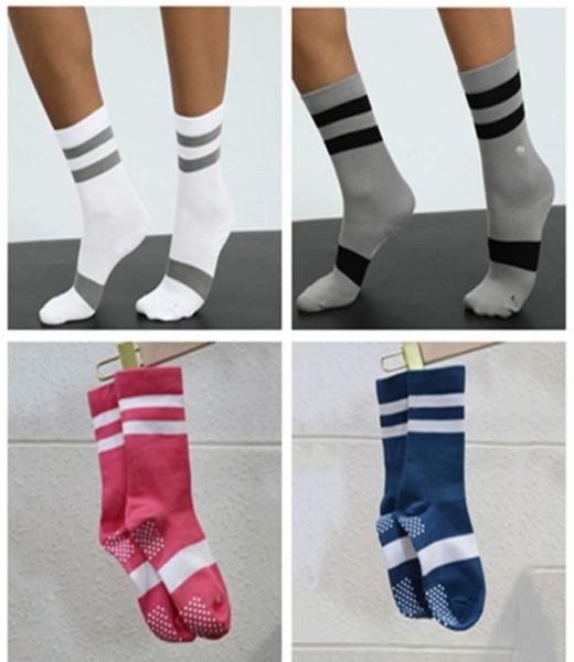 align lu07 socks women and men cotton wild classic breathable stockings black white mix and match sports fitness2770691
align lu07 socks women and men cotton wild classic breathable stockings black white mix and match sports fitness2770691