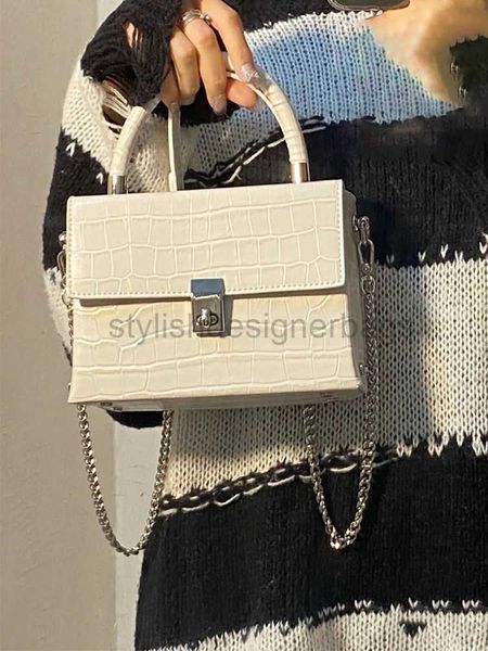 cross body summer crocodile pattern handbag for women 2023 fashion trend crossbody bag high grade chain strap small square bagstylishdesigne
cross body summer crocodile pattern handbag for women 2023 fashion trend crossbody bag high grade chain strap small square bagstylishdesigne