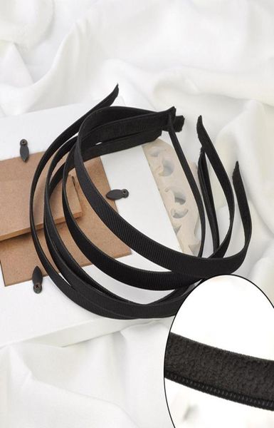 10pcs 5mm 10mm black grosgrain ribbon covered plain metal headbands with velvet back lined wire hairbands diy hair accessories8864097, Silver
10pcs 5mm 10mm black grosgrain ribbon covered plain metal headbands with velvet back lined wire hairbands diy hair accessories8864097, Silver