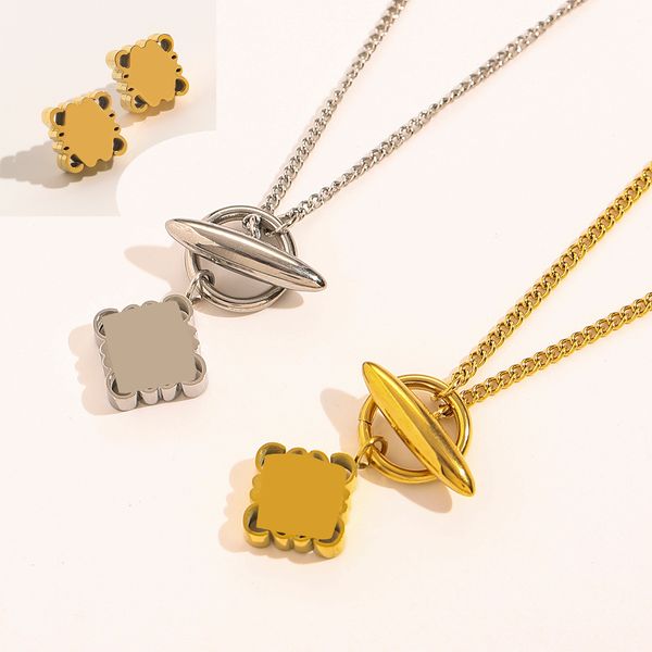 women wedding jewelry sets earrings necklaces pendants luxury brand designer letter choker pendant necklace chain geometric ear stud lovers&, Silver
women wedding jewelry sets earrings necklaces pendants luxury brand designer letter choker pendant necklace chain geometric ear stud lovers&, Silver
