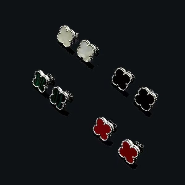 2023 brand luxury designer earrings 316l titanium steel earrings fashion mother shell mini small clover earrings for women, Silver
2023 brand luxury designer earrings 316l titanium steel earrings fashion mother shell mini small clover earrings for women, Silver