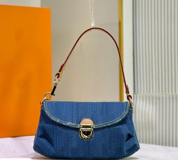 2023 designer fashion denim retro shoulder bag women's handbag canvas handbag presbyopia underarm bag printed wallet backpack gold hard
2023 designer fashion denim retro shoulder bag women's handbag canvas handbag presbyopia underarm bag printed wallet backpack gold hard