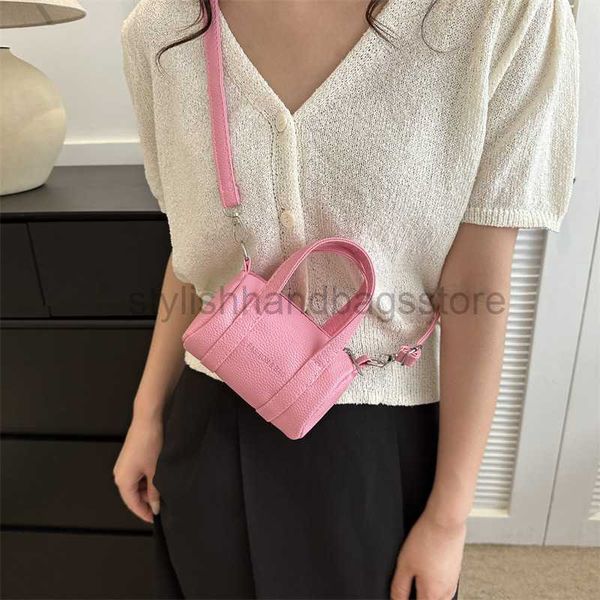 shoulder bags this year's popular niche design bags 2023 new women's bags summer fashion versatile crossbody bags mini zero wallet
shoulder bags this year's popular niche design bags 2023 new women's bags summer fashion versatile crossbody bags mini zero wallet