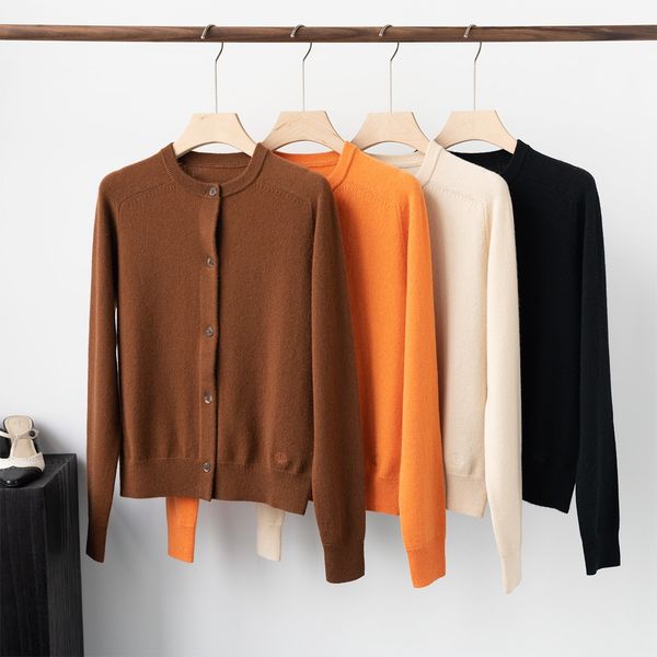 women's sweater european fashion brand 4-color round neck long sleeved cashmere cardigan, White;black
women's sweater european fashion brand 4-color round neck long sleeved cashmere cardigan, White;black