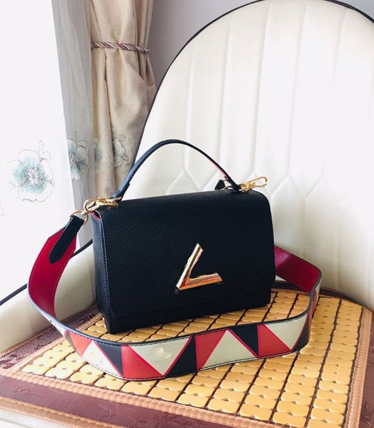 designer bag women's shoulder bag fashion luxury women's crossbody bag classic letter leather handbag shoulder bag
designer bag women's shoulder bag fashion luxury women's crossbody bag classic letter leather handbag shoulder bag