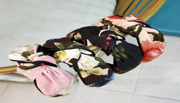 highend cloth art hair hoop letters knotted wide edge printing hair hoop fashion simple headband female hair ornaments6951723, Silver
highend cloth art hair hoop letters knotted wide edge printing hair hoop fashion simple headband female hair ornaments6951723, Silver