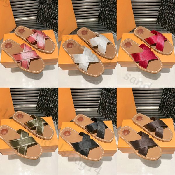 new cross slipper designer flat bottom slipper women leisure outdoor beach shoes sandal letter printing slipper summer fashion sandal, Black
new cross slipper designer flat bottom slipper women leisure outdoor beach shoes sandal letter printing slipper summer fashion sandal, Black