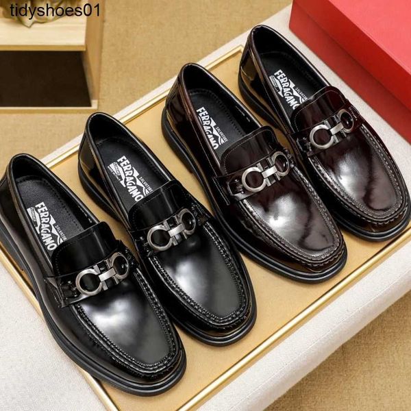 horseport buckle feragamos dress leather shoes for men thick soled business layer cowhide casual lefu glossy shoes, Black
horseport buckle feragamos dress leather shoes for men thick soled business layer cowhide casual lefu glossy shoes, Black