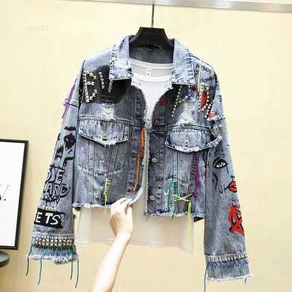 13 styles denim jackets 2023 women high street graffiti personality short cut rivet jacket fringe jean coat jaqueta femininawhea, Black;brown
13 styles denim jackets 2023 women high street graffiti personality short cut rivet jacket fringe jean coat jaqueta femininawhea, Black;brown