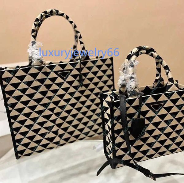 womens handbag designer tote bag triangle symbole jacquard fabric handbags large totes designers shoulder bags p cross body purses
womens handbag designer tote bag triangle symbole jacquard fabric handbags large totes designers shoulder bags p cross body purses