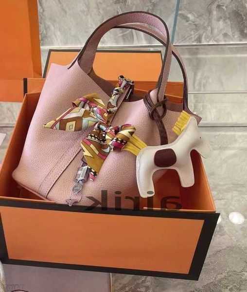 bags vegetable basket picotin lock female genuine leather 2023 first layer cowhide handbag large capacity bucket bag brand th
bags vegetable basket picotin lock female genuine leather 2023 first layer cowhide handbag large capacity bucket bag brand th