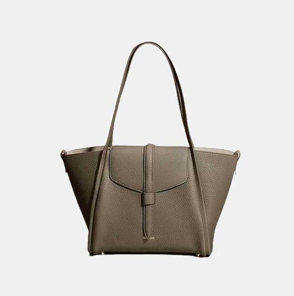 shopping bags totes stuff sacks songmont medium song basket series tote bag female designer large capacity cowhide handbag fashion leisure
shopping bags totes stuff sacks songmont medium song basket series tote bag female designer large capacity cowhide handbag fashion leisure