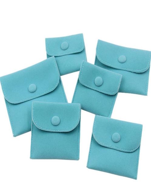velvet jewelry gift packaging bag small envelope shape pouch with snap fastener dust proof jewelry storage bags green color9232541, Pink;blue
velvet jewelry gift packaging bag small envelope shape pouch with snap fastener dust proof jewelry storage bags green color9232541, Pink;blue