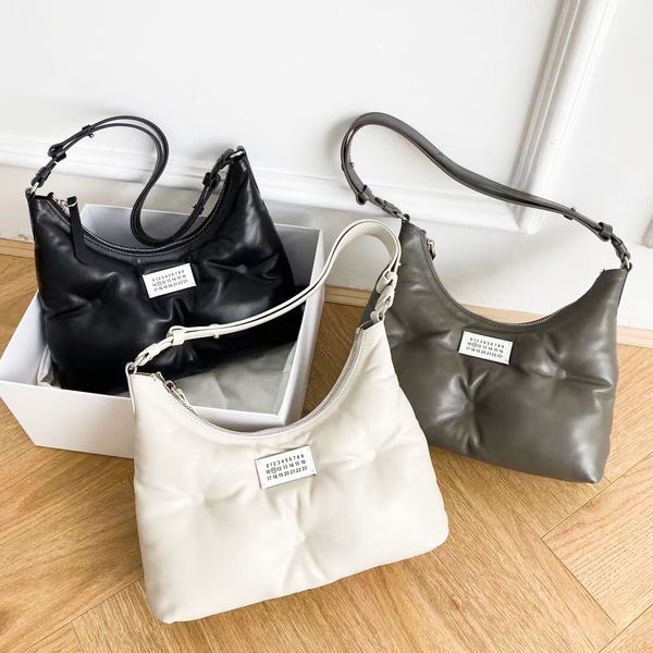 luxury margiela mens lambskin lady totes bag designer womens clutch cross body shoulder bags handbags fashion wallet genuine leather half mo
luxury margiela mens lambskin lady totes bag designer womens clutch cross body shoulder bags handbags fashion wallet genuine leather half mo