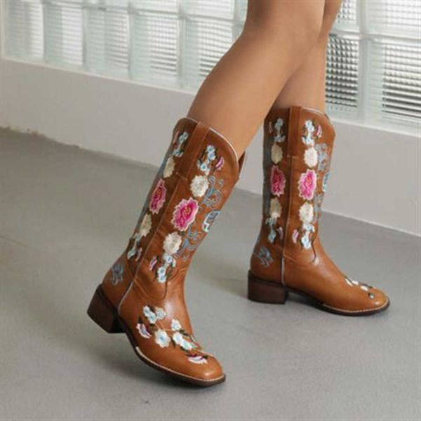 40-48 autumn winter embroidered flower square head thick heel women's high tube boots g314 230811, Black
40-48 autumn winter embroidered flower square head thick heel women's high tube boots g314 230811, Black