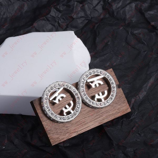designer luxury embed zircon alphabet round hoop stud for women, fashion personality simplicity, valentine's day, christmas, easter, gi, Golden;silver 
designer luxury embed zircon alphabet round hoop stud for women, fashion personality simplicity, valentine's day, christmas, easter, gi, Golden;silver