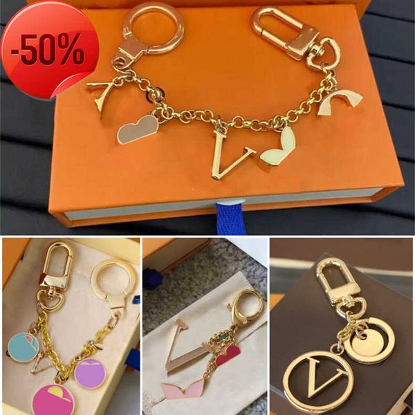 keychains lanyards new luxury designers keychains letters with diamonds keychain car key chain women buckle jewelry keyring bags pendant gif, Silver
keychains lanyards new luxury designers keychains letters with diamonds keychain car key chain women buckle jewelry keyring bags pendant gif, Silver