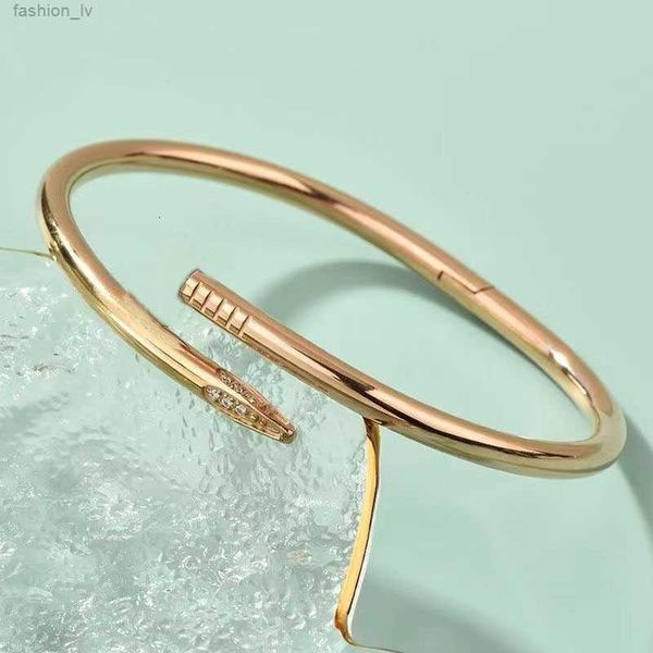 love screw bracelet designer bracelets luxury jewelry women bangle fashion accessories titanium steel alloy gold-plated never fade not aller, Black
love screw bracelet designer bracelets luxury jewelry women bangle fashion accessories titanium steel alloy gold-plated never fade not aller, Black