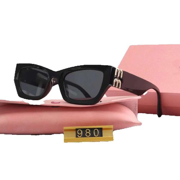 2023 square sun glasses sunglasses women designer man women waimea miu sunglasses classic vintage uv400 outdoor with box and case 19, White;black
2023 square sun glasses sunglasses women designer man women waimea miu sunglasses classic vintage uv400 outdoor with box and case 19, White;black