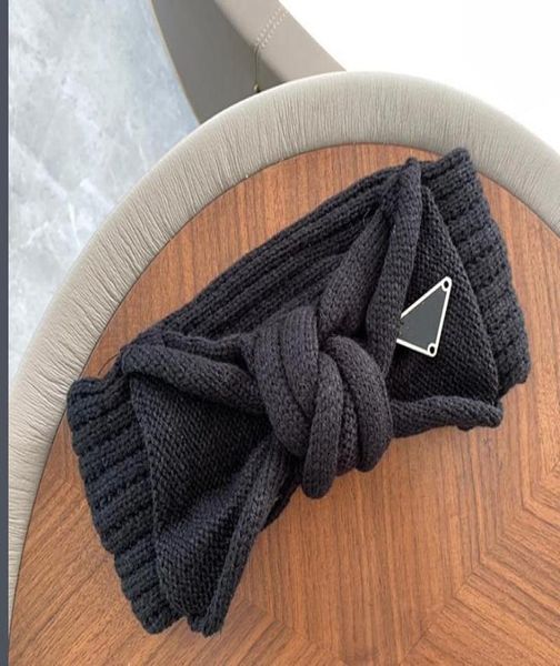 2022 dropship designer knitted bow headbands hairbands for women girl winter elastic knit triangle metal headband hairband head6235484, Silver
2022 dropship designer knitted bow headbands hairbands for women girl winter elastic knit triangle metal headband hairband head6235484, Silver