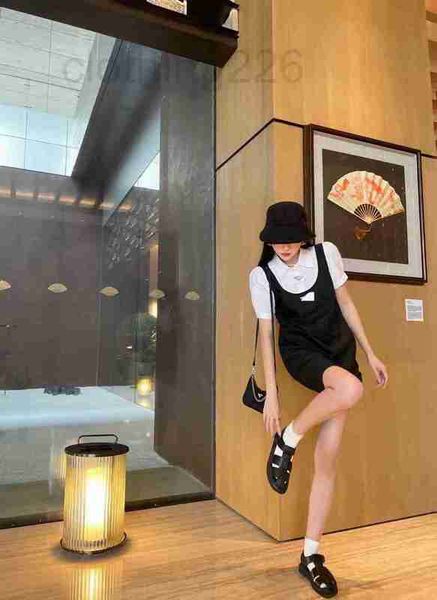 basic & casual dresses designer 23 summer new fake two piece dress with bubble sleeves for slimming and age reducing triangle decoration 8no, Black;gray
basic & casual dresses designer 23 summer new fake two piece dress with bubble sleeves for slimming and age reducing triangle decoration 8no, Black;gray