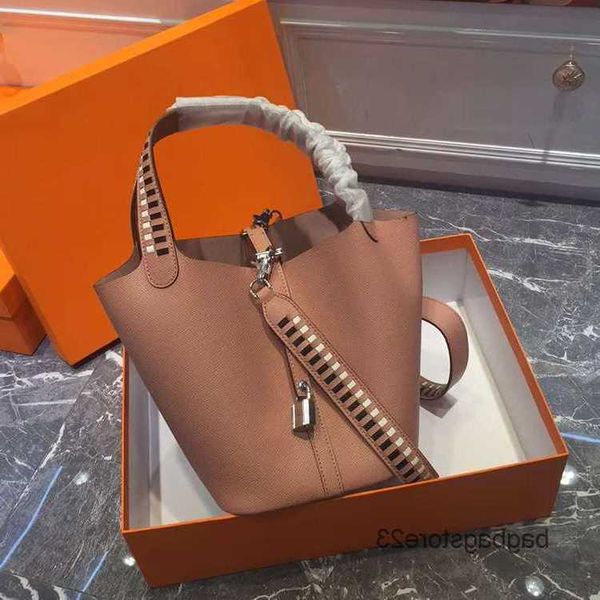picotin lock designer tote bags bag 2023 spring summer leather handheld women's water bucket original togo hremes palm pattern basket 4
picotin lock designer tote bags bag 2023 spring summer leather handheld women's water bucket original togo hremes palm pattern basket 4