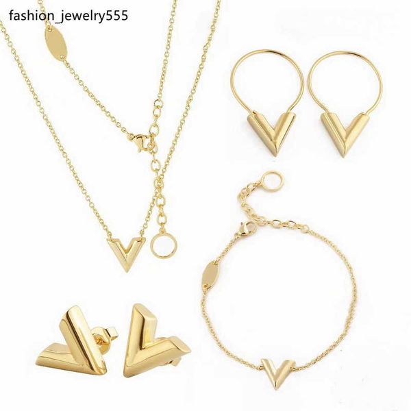 necklace europe america fashion style jewelry sets lady women titanium steel v initials charm pendant necklace bracelet stud earrings sets 3, Black
necklace europe america fashion style jewelry sets lady women titanium steel v initials charm pendant necklace bracelet stud earrings sets 3, Black