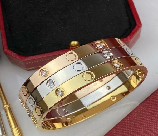 luxurys designers bracelets waterproof bangle titanium steel buckle bracelet for women fashion classic and versatile light luxury 1546905, Black
luxurys designers bracelets waterproof bangle titanium steel buckle bracelet for women fashion classic and versatile light luxury 1546905, Black