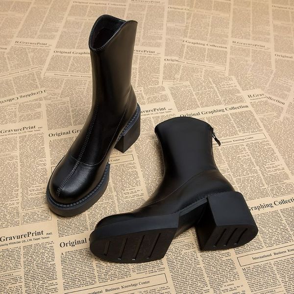 boots 2023 fashion spring and autumn women's y heel short pu material onefoot platform large size 3540 230810, Black
boots 2023 fashion spring and autumn women's y heel short pu material onefoot platform large size 3540 230810, Black