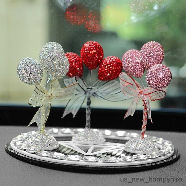 decorations colorful diamond balloons lovely cute decoration interior vehicle ornament female girls car accessories r230811
decorations colorful diamond balloons lovely cute decoration interior vehicle ornament female girls car accessories r230811